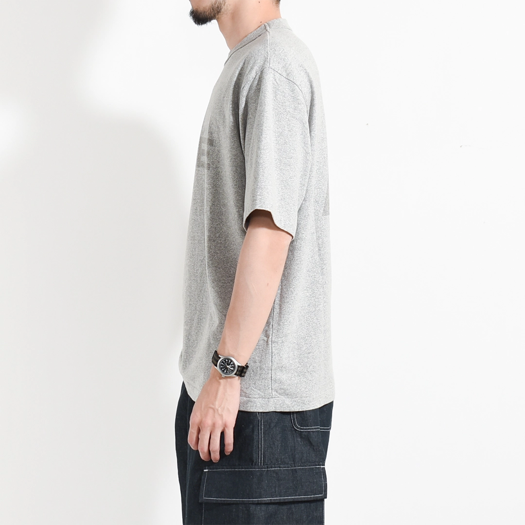 [bROOTS25S35S26C]blurhms ROOTSTOCK(ブラームスルーツストック) ARMEE 88/12 Print Tee STANDARD (ARMEEプリントTスタンダード)の商品画像