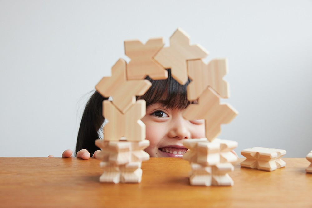 KIKKA Japanese Wooden Toy 国産ひのき 奈良 ManiMani 今なら専用木箱プレゼント