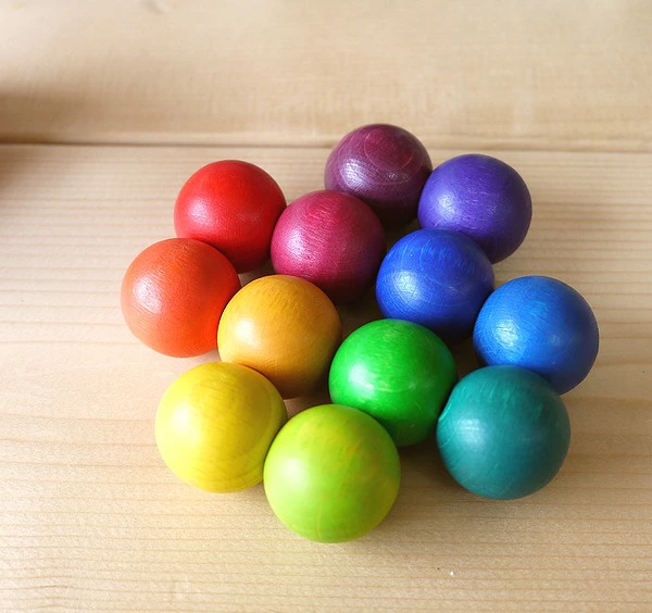 クーゲルン ベリデザイン社 グッドトイ大賞受賞 BELIDESIGN 木のおもちゃ 木製 出産祝い がらがら おしゃぶり ラトル ベビー 赤ちゃん 0歳 1歳