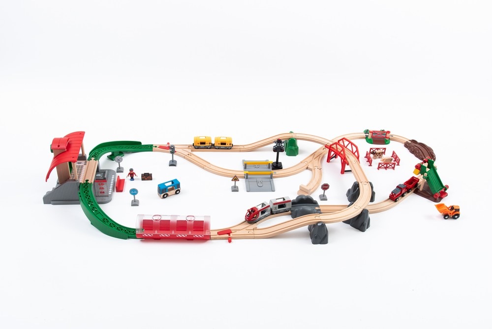 ブリオ 2025年クリスマス限定レールセット BRIO 汽車レールセット 80000-144 木のおもちゃ 木製レール レールセット 汽車 ブリオ レール BRIO 男の子