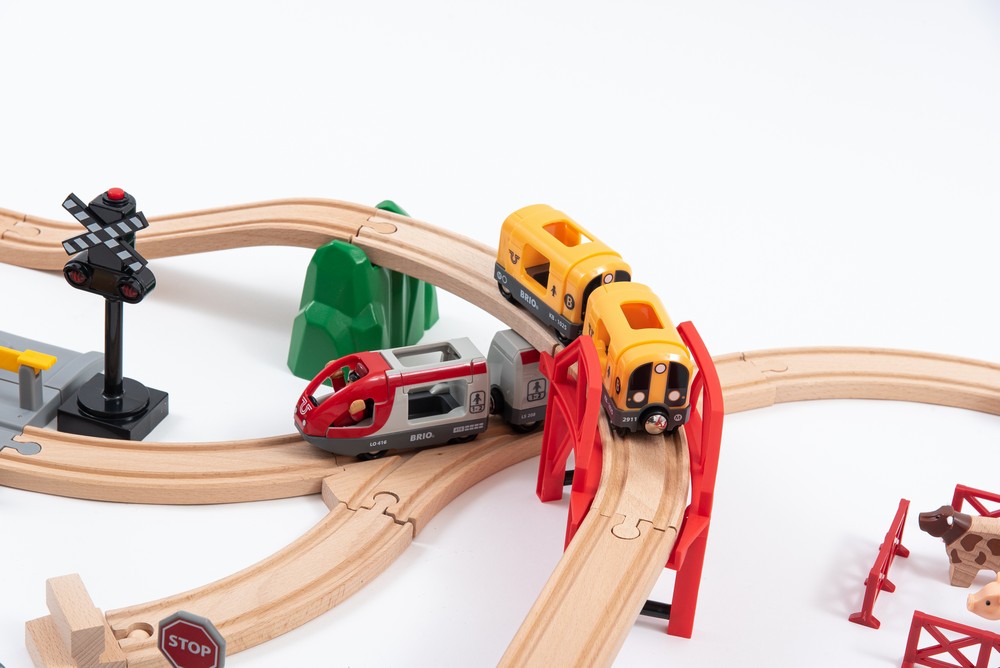 ブリオ 2025年クリスマス限定レールセット BRIO 汽車レールセット 80000-144 木のおもちゃ 木製レール レールセット 汽車 ブリオ レール BRIO 男の子