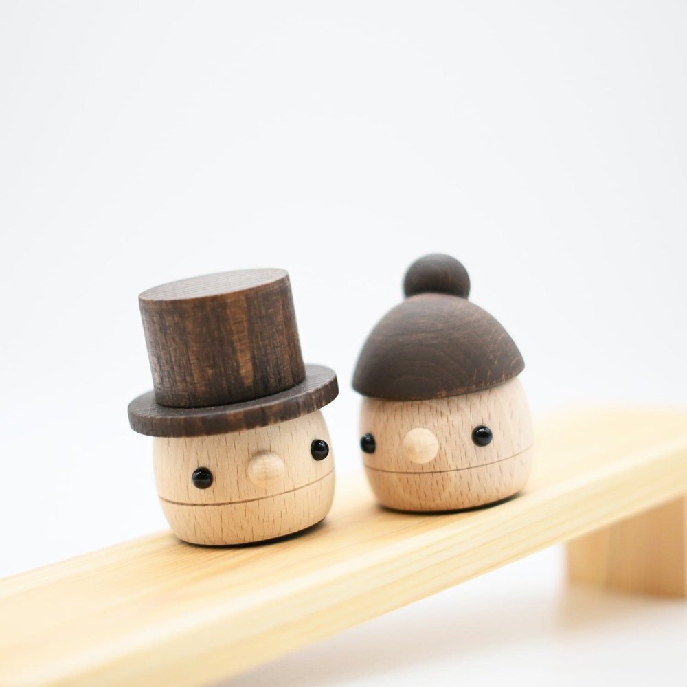 こまむぐ どんぐりぱぱ どんぐりまま comomg 日本製 こまーむ パパ ママ 木のおもちゃ 動きを楽しむ
