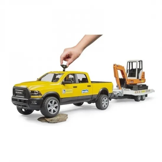 bruder ブルーダー Ram レンタルサービス ＆ ミニショベル BR02546 正規販売店 正規輸入品 はたらくくるま ドイツ ミニカー 乗り物 働く車 おもちゃ ごっこ遊び 誕生日 男の子 おうち時間 外遊び 子供 サイズ 大きい 大きめ