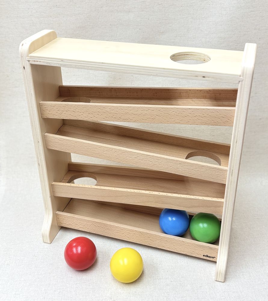 エデュコ educo トラックボール ボール落とし Follow the Ball 木のおもちゃ 木製玩具 知育玩具 モンテッソーリ教育 おしゃぶり 乳幼児 赤ちゃん ０歳 １歳 2歳 はじめての木のおもちゃ 追視 目で追う 幼稚園 保育園