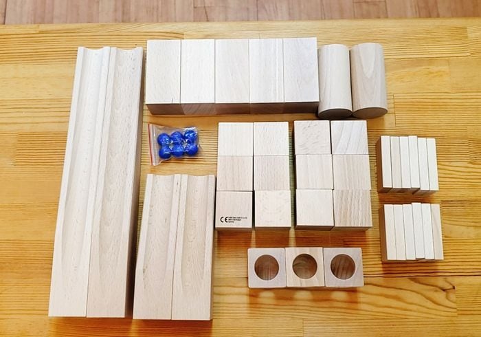 ハバ社 組立てクーゲルバーン スターターセット 正規輸入品 HABA HA1128 組立クーゲルバーン 木のおもちゃ 知育玩具 積み木 ビー玉 ピタゴラスイッチ