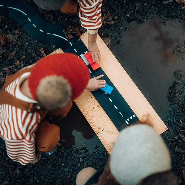 waytoplay キングオブザロード・ギフトセット 40枚 木製カー付 ウェイトゥプレイ