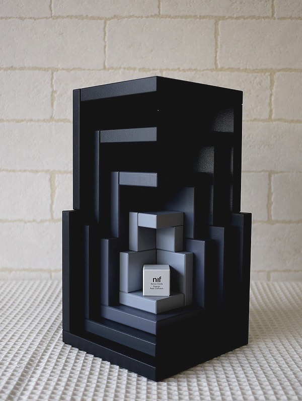 ネフ naef セラ モノクロ 正規輸入品 国産木箱おまけ付 ネフパターンブック付 積み木 つみき アトリエニキティキ