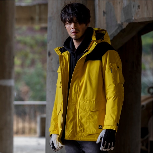 アイトス AZ-8575-010-4L ブラツク マイナス60度対応防寒コート AZ85750104Lブラツク アイトス AITOZ AZ-8575 防寒コート ストレッチ -60℃対応 耐水圧15,000