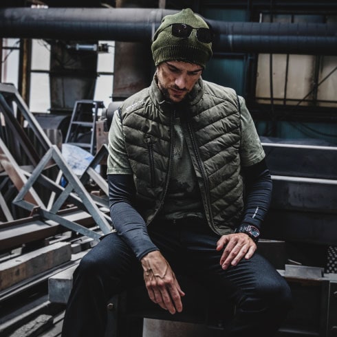 イーブンリバー EVENRIVER TR05 ベスト 超軽量 ポリエステル100％ 秋冬