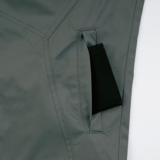 8_000000006048.jpg?1759137632