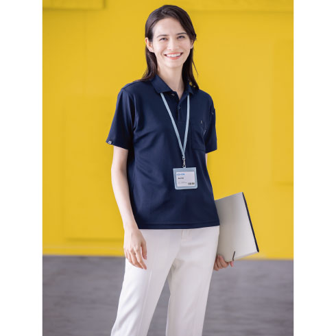 確認中フィットネスUNIQLOシャツ＆ランパンスパッツ＆ダンス