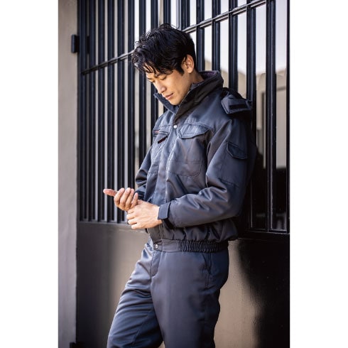 COS シャーリングボンバージャケット