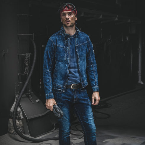 Levi's ダークグレー カーゴパンツ LEVI'S グレー カーゴショートパンツ - メルカリ