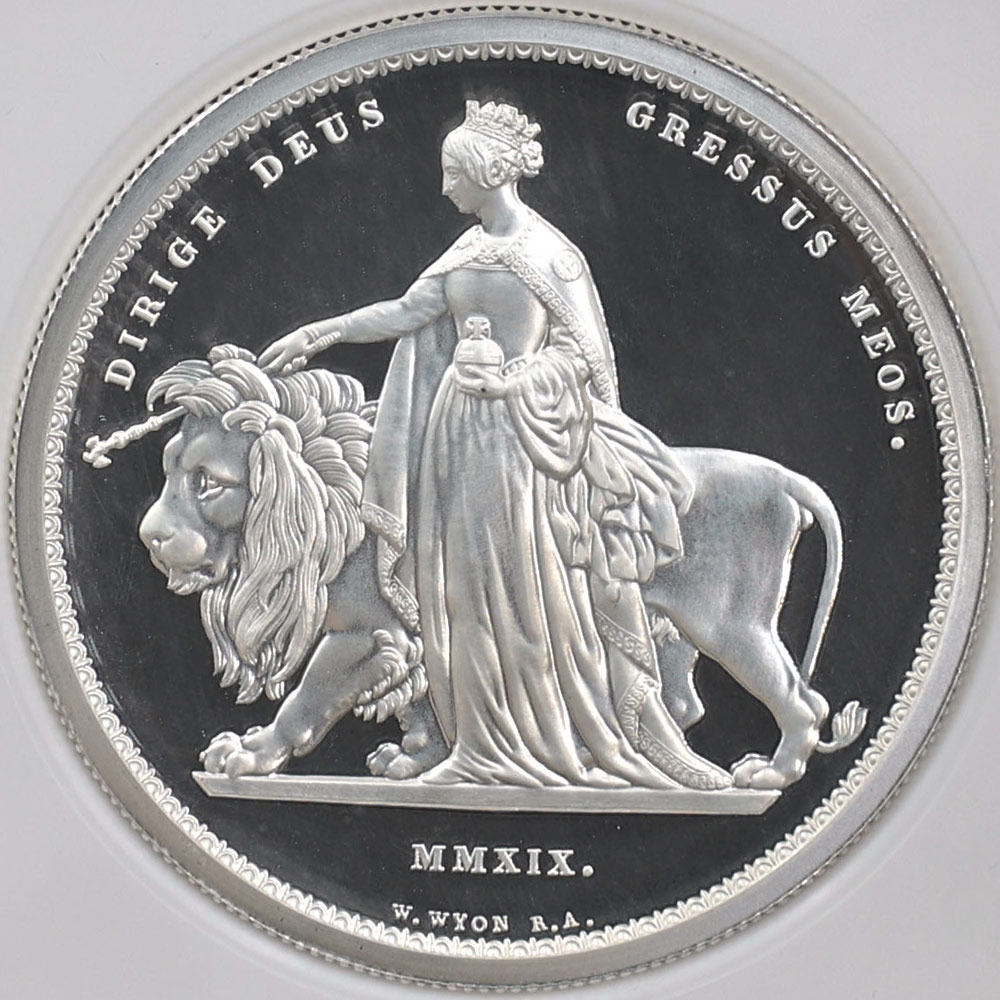 2019 �ѹ� ���ʤȥ饤���� 5�ݥ�� ��� 2���� �ץ롼�� NGC PF 70 UC �ǹ���� ����̤������ �����ꥹ ���