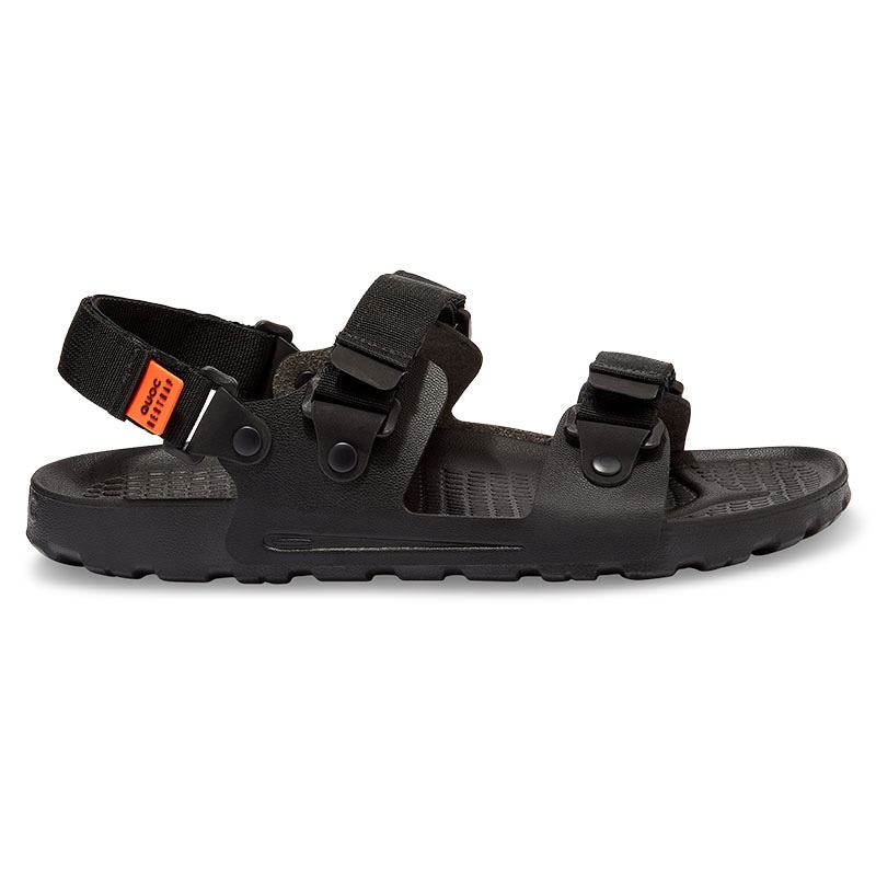 クオック QUOC x Restrap Sandal ブラック | シューズ,その他