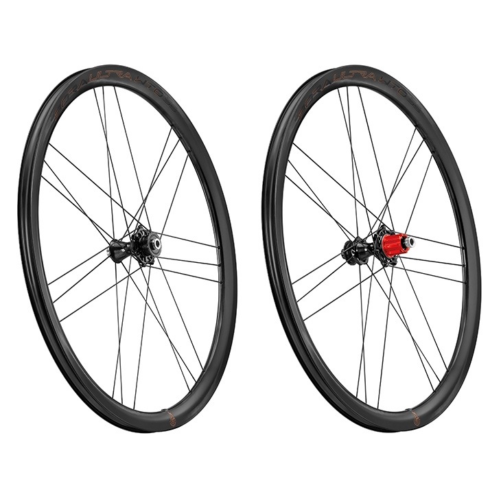 BORA ULTRA 完組ホイールセット