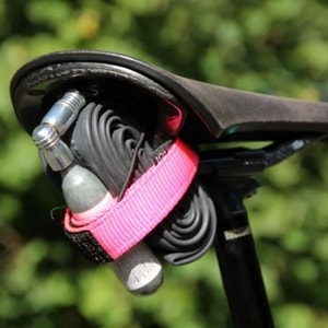 ルーリ サドルストラップ ネオンピンク