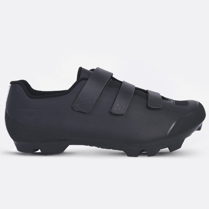 FLR DEFENDER ROAD SPD-SLビンディングシューズ レビュー】FLR：ディフェンダーMTB／防寒・耐水SPDシューズ | ぼっちと