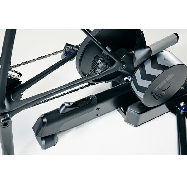 WAHOO（ワフー） キッカー ムーブ スマートトレーナー | ローラー台