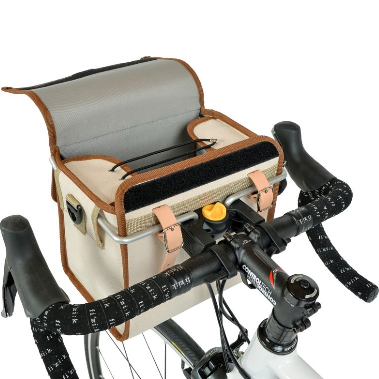 オーストリッチ POTARIフロントバッグのコンパクトモデルが登場