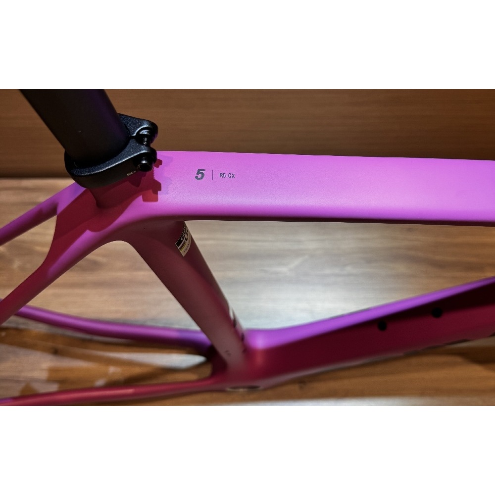 送料無料】【代引不可】サーベロ R5-CX FRAMESET AURORA MAGENTA 51