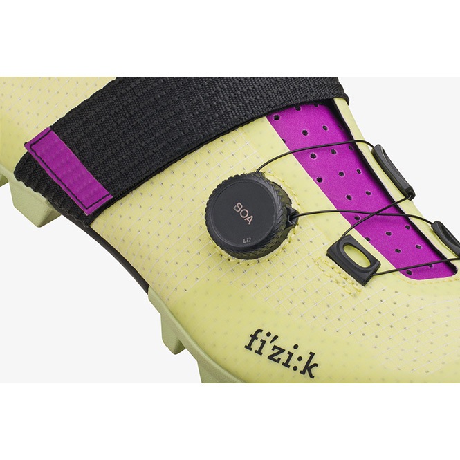 フィジーク VENTO FEROX CARBON(ヴェント フェロックス カーボン