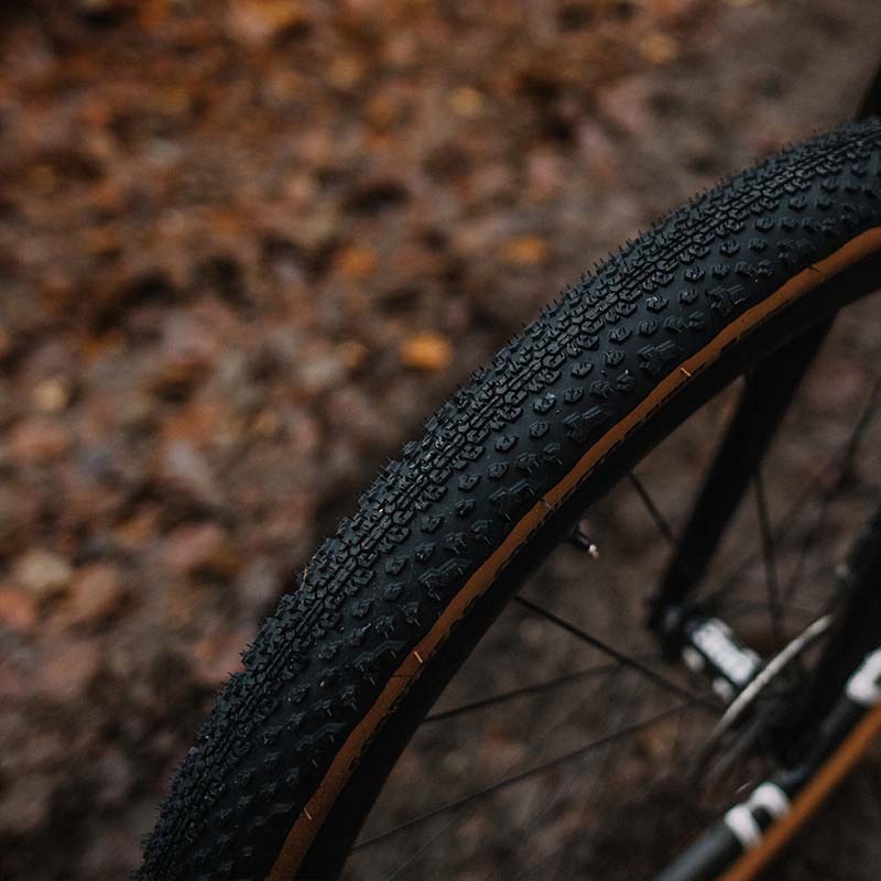 Goodyear Connector Ultimate 700×35c セット Amazon.com: Goodyear Connector Ultimate Tubeless Tire Black