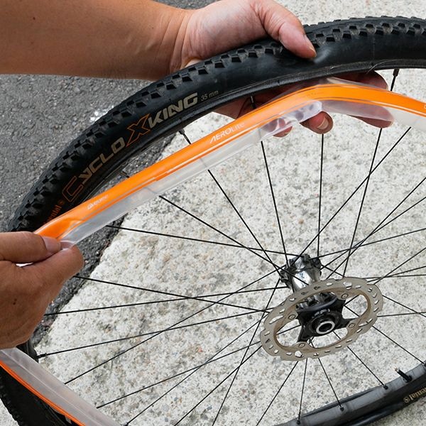 GUEE EROLITE INNER TUBE 700×20-32C/60mm (ロード) | ロード