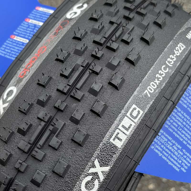 パナレーサー CG CX セドリックグラシア 700C（622） TLC チューブレス