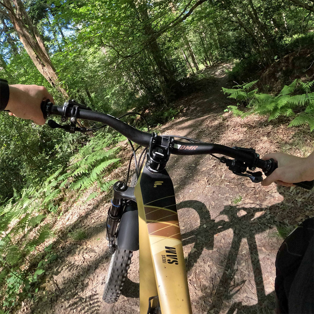 DMR Sweeper Bar 35 バークランプ径：31.8mm | マウンテンバイクパーツ