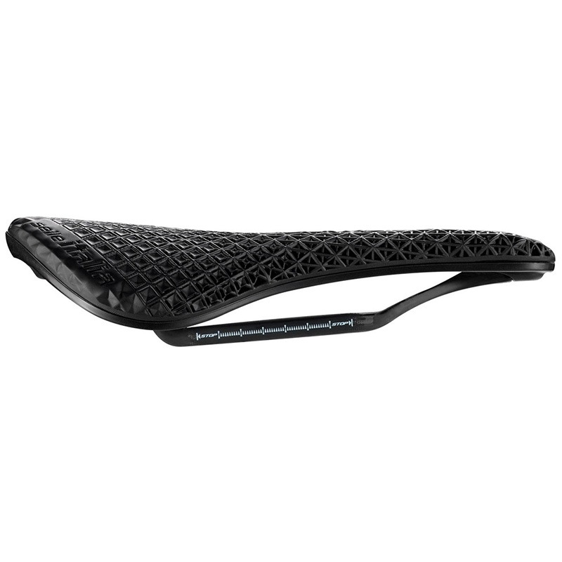 NOVUS EVO 3D ブラックサドル セライタリア NOVUS BOOST EVO 3D KIT CARBONIO SUPERFLOW L