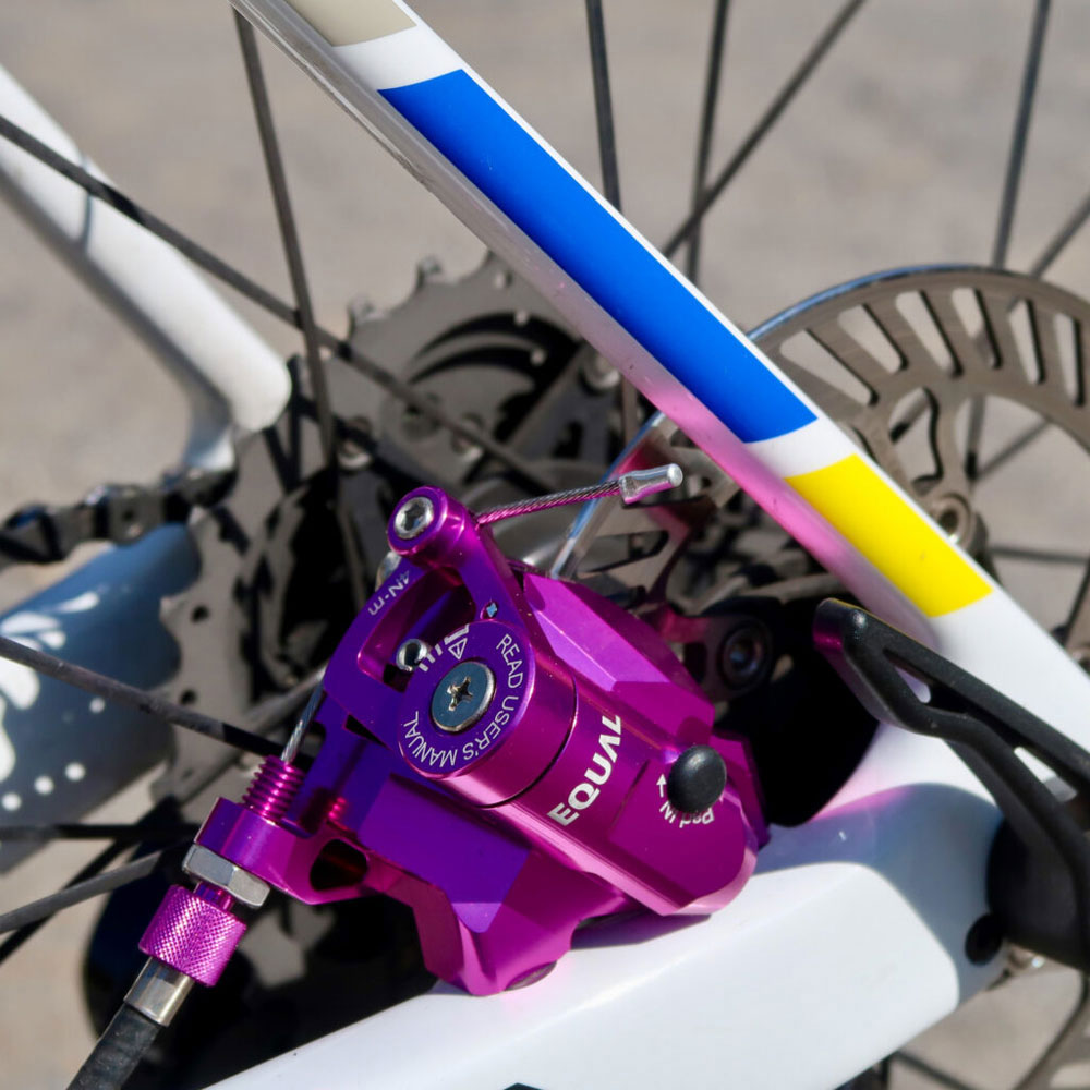 イコール 機械式ディスクブレーキキャリパー ポストマウント 片方