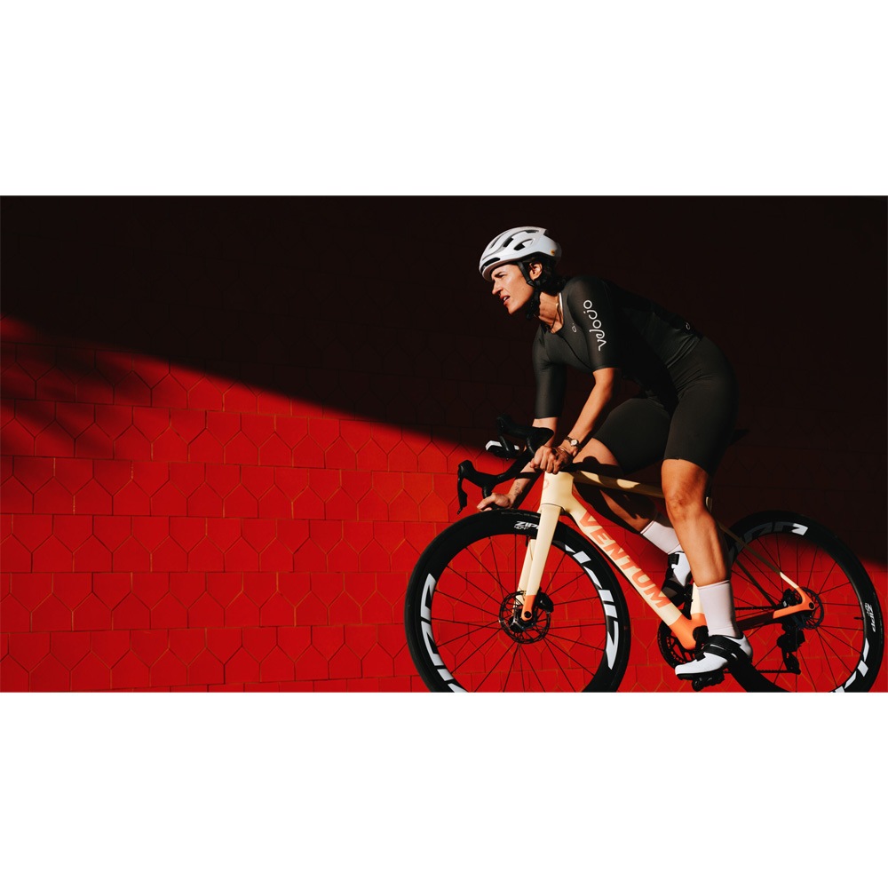ZIPP 404 S Tubeless Disc 前のみ ダークグレー | ロードバイクパーツ