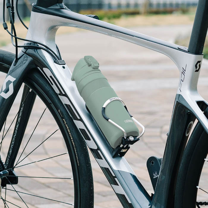 サーモス 真空断熱 ケータイマグ（保冷保温） FJF-580 580ml[SUM