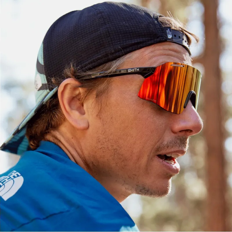 スミス Pivlock Vert Asia Fit ブラックフレーム/CPレッドミラーレンズ