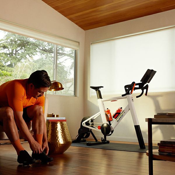 代引・同梱不可】WAHOO（ワフー） KICKR CORE 2 ZWIFT RIDE セット