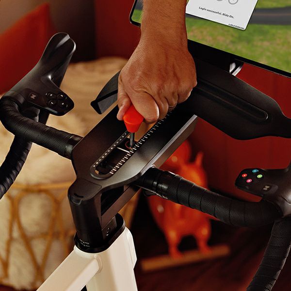 代引・同梱不可】WAHOO（ワフー） KICKR CORE 2 ZWIFT RIDE セット