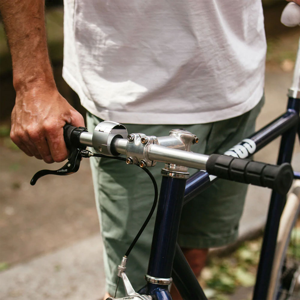 ループ マウントツイスト 自転車用スマートフォンホルダー