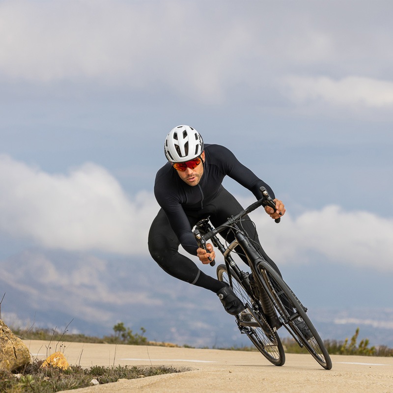 シマノレイザー ストラーダ キネティコア アジアンフィット ホワイト