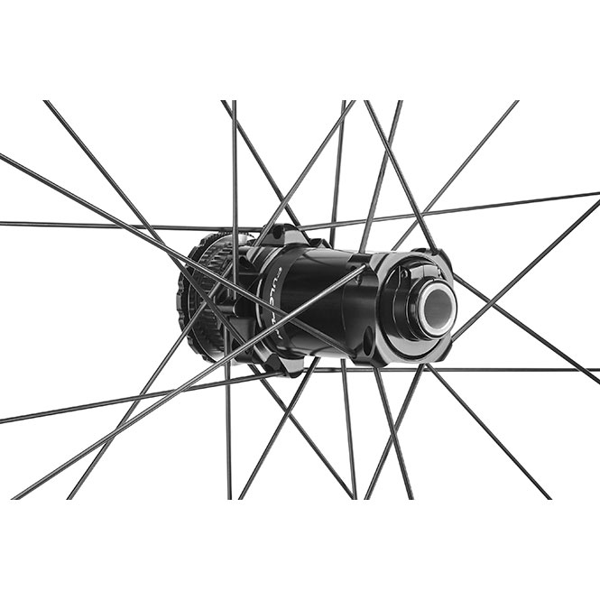 GIANT RA2 完組ホイール ブラック ディスクブレーキ対応 美品　送料込み GIANT RA2 完組ホイール ブラック ディスクブレーキ対応 美品 送料込み