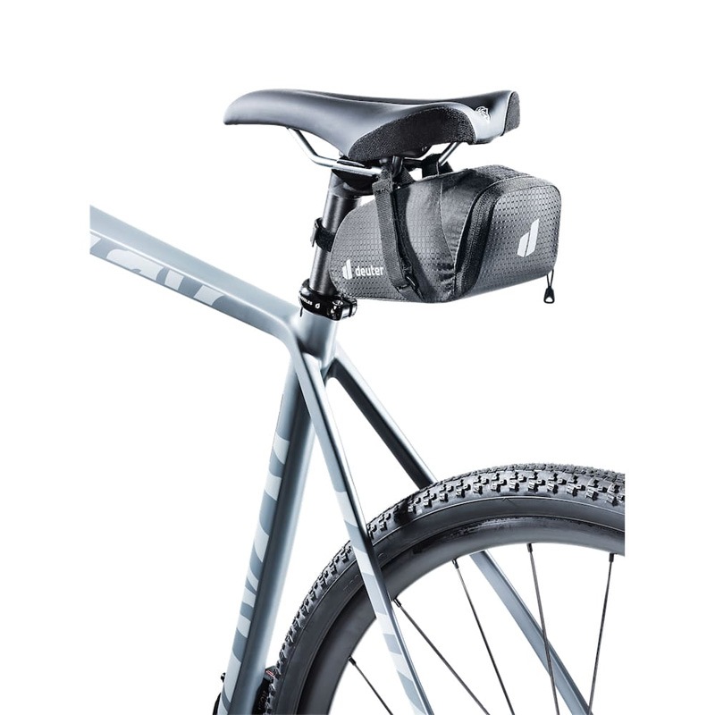 ドイター バイクバッグ 0.8(D3290222) 7000.ブラック DEUTER | バッグ