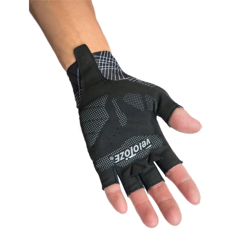 ヴェロトーゼ エアログローブ ブラック | メンズウェア,夏用グローブ