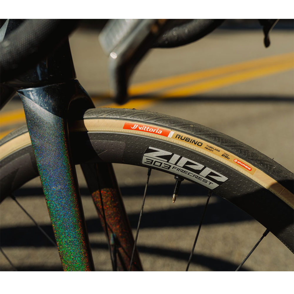 ビットリア RUBINO V G2.0 700×28C(28-622) チューブタイプ