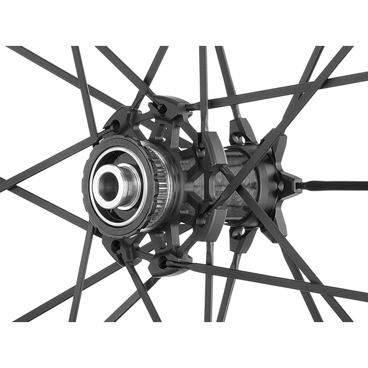 フルクラム Racing ZERO CARBON CMPTZN DB カンパニョーロ用 前後