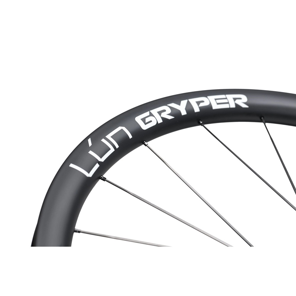 LUN GRYPER D35ディスクブレーキ カーボンホイール マットブラック