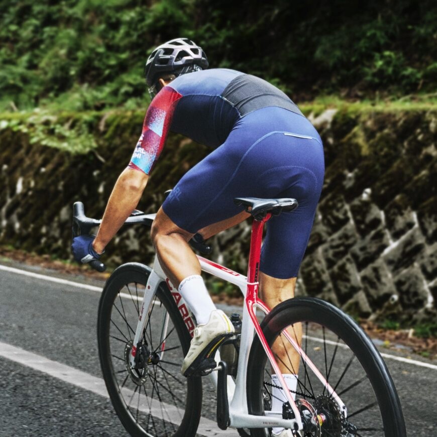 パールイズミ 【T283-3DF3】プレミアム サミット ビブ パンツ 3.ダーク