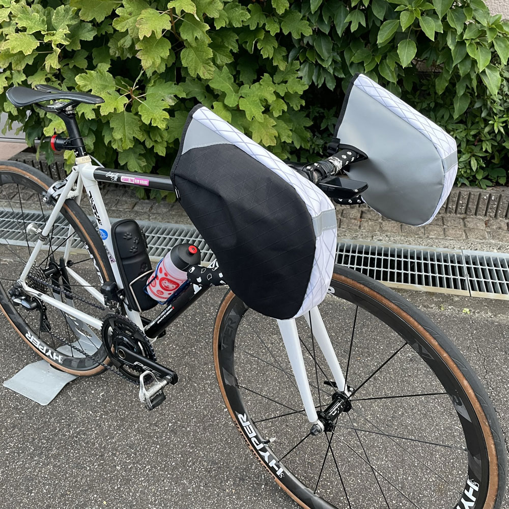 R250 ロードバイク用ウィンターハンドルカバー Mサイズ ブラック[WS