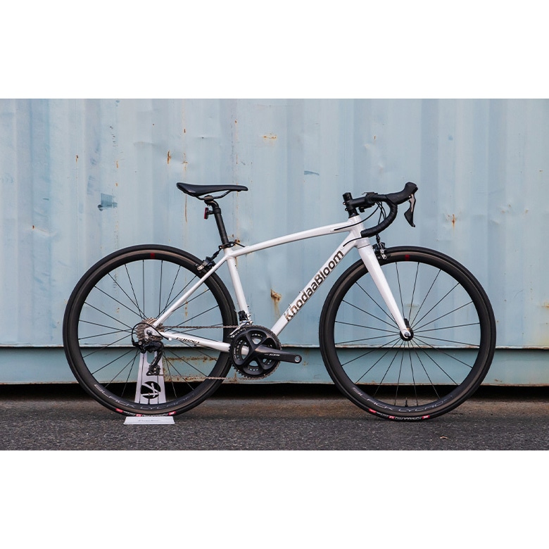 【カーボンホイール】BLACK LYCAON.NEO BLACK LYCAON.NEO - P&P COMPONENTS