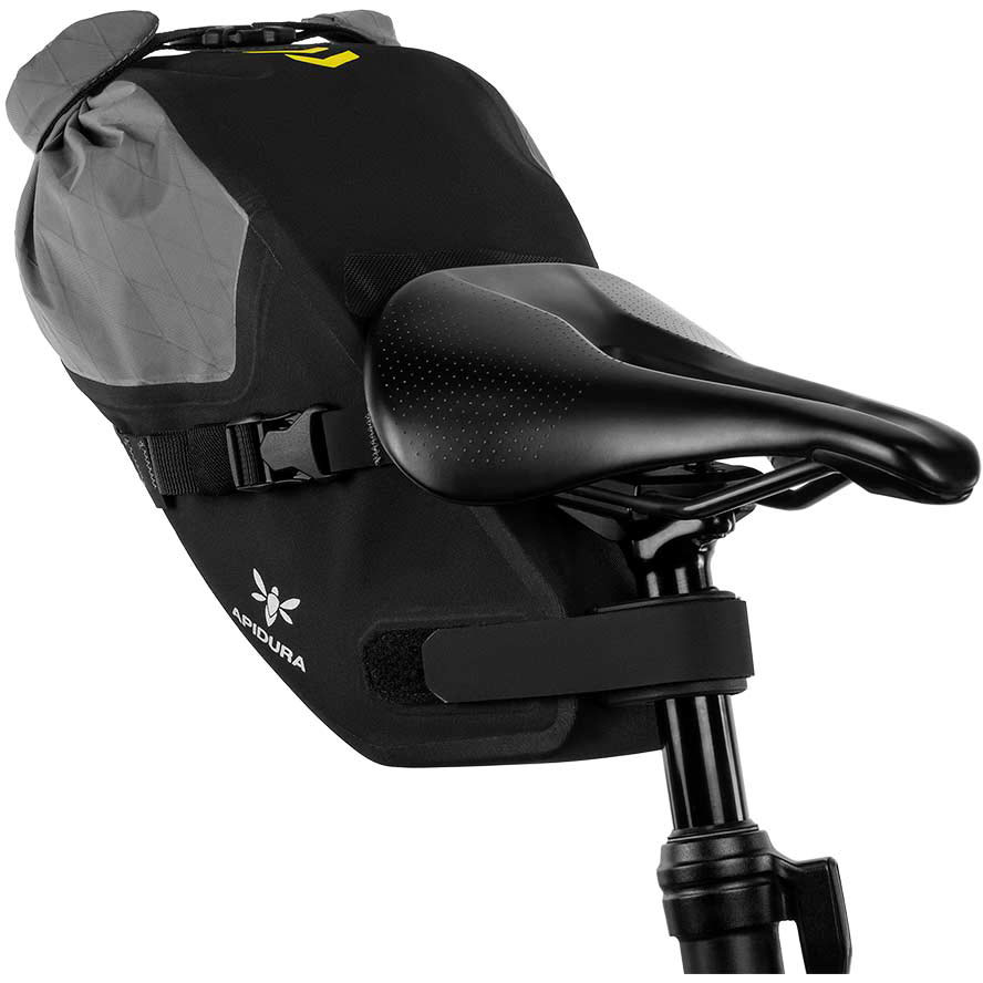 アピデュラ バックカントリーサドルパック 4.5L | バッグ,大型サドル