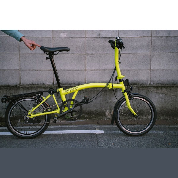 パナレーサー AGILEST 16×1.35（35-349） ブラックサイド